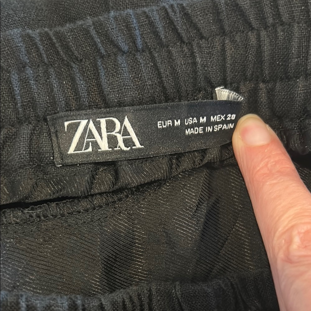 Zara Black Relaxed pants - Picture 3 of 7